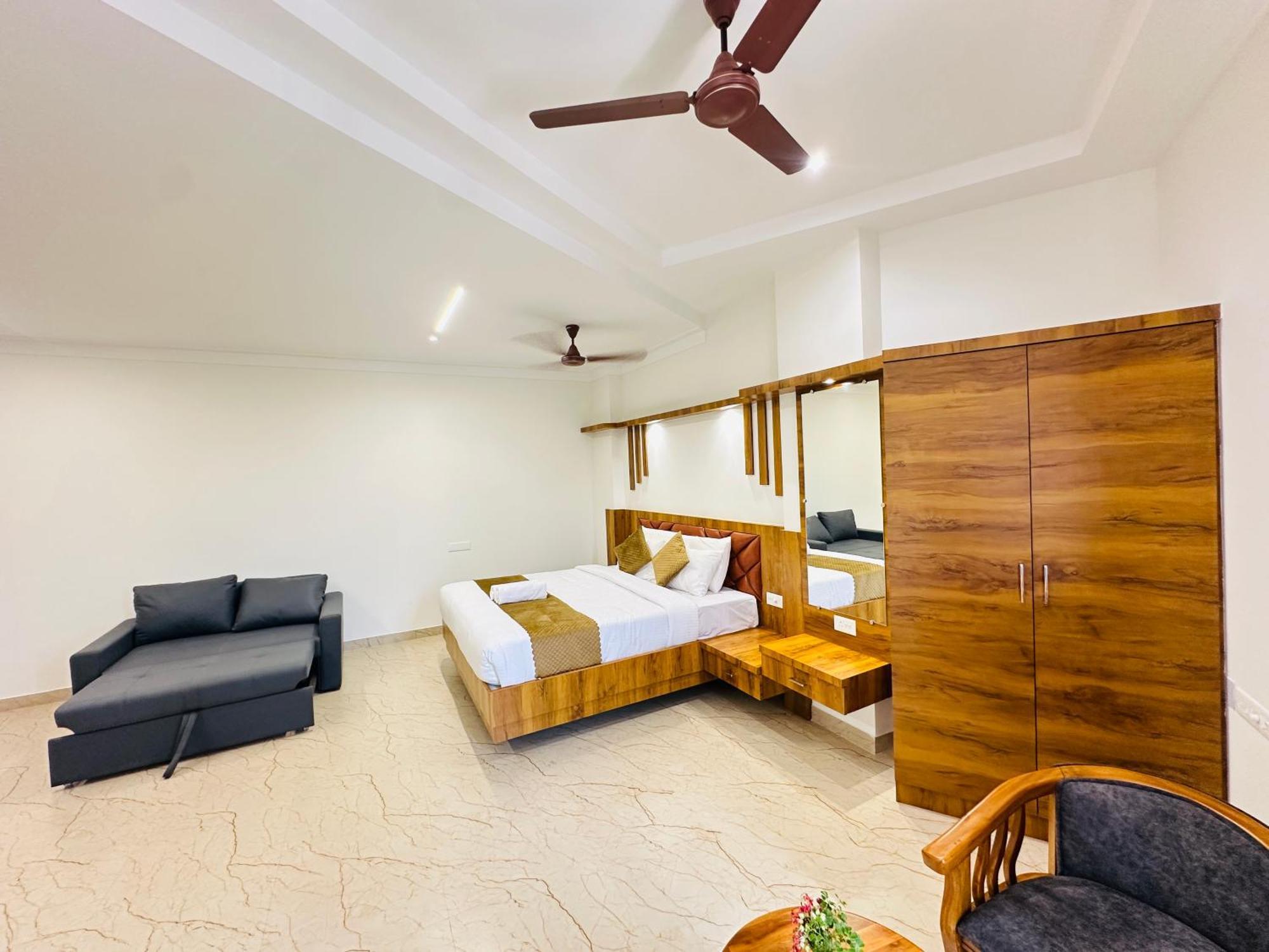 Shambhavi Hotel And Convention Centre Udupi Exterior photo